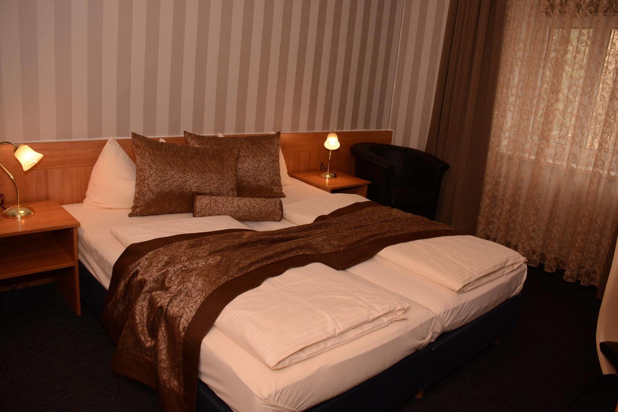 Hotel Brecherspitze München Eksteriør billede